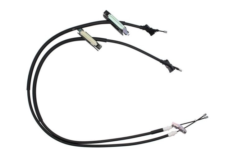 Cablu frână de mână ADRIAUTO, mijloc/spate, dreapta / stânga (1480mm /1320mm /1480mm /1320mm) pentru: FORD FOCUS I, FOCUS I/KOMBI 1.4-2.0 08.98-03.05